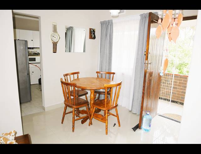 2 BEDROOM APARTMENT FOR SALE IN MALVERN